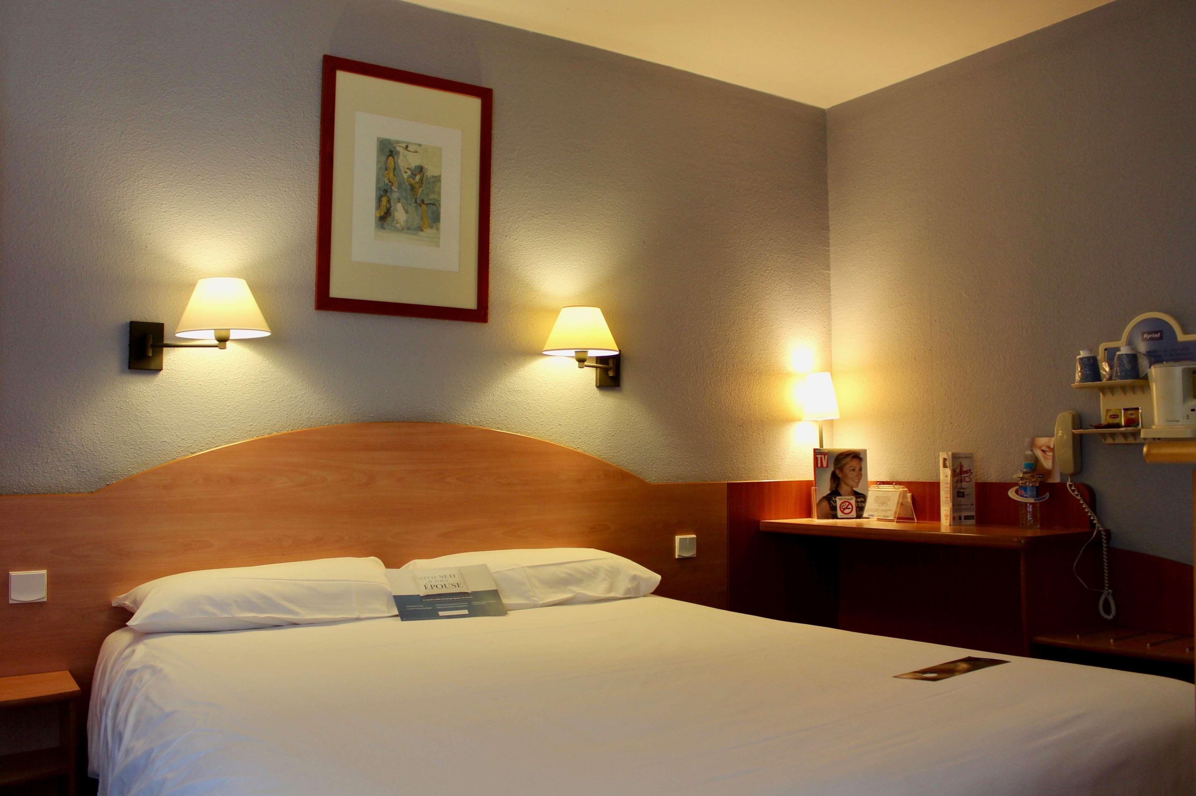 Kyriad Sud Hotel 2*